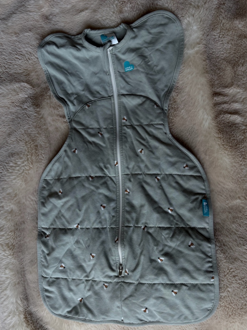 New 2.5 Tog love to dream arms up swaddle. Small